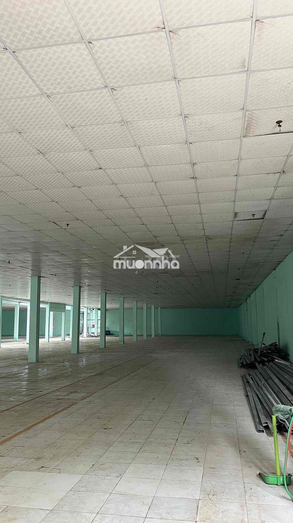 Kho xưởng 500m2 - 1000m2 - 3000m2 gần kcn tân bình