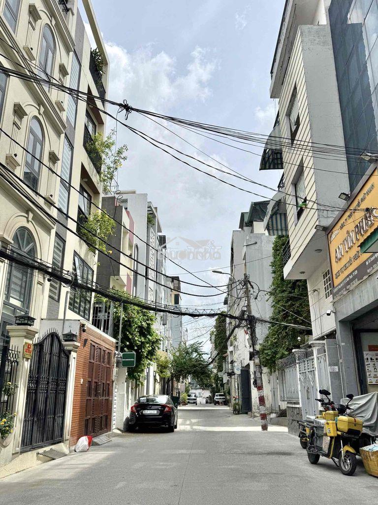 Hxh phan văn trị. 50m2 nở hậu. 3pn ở liền. gần phạm văn đồng. nhỉnh 6t - 2