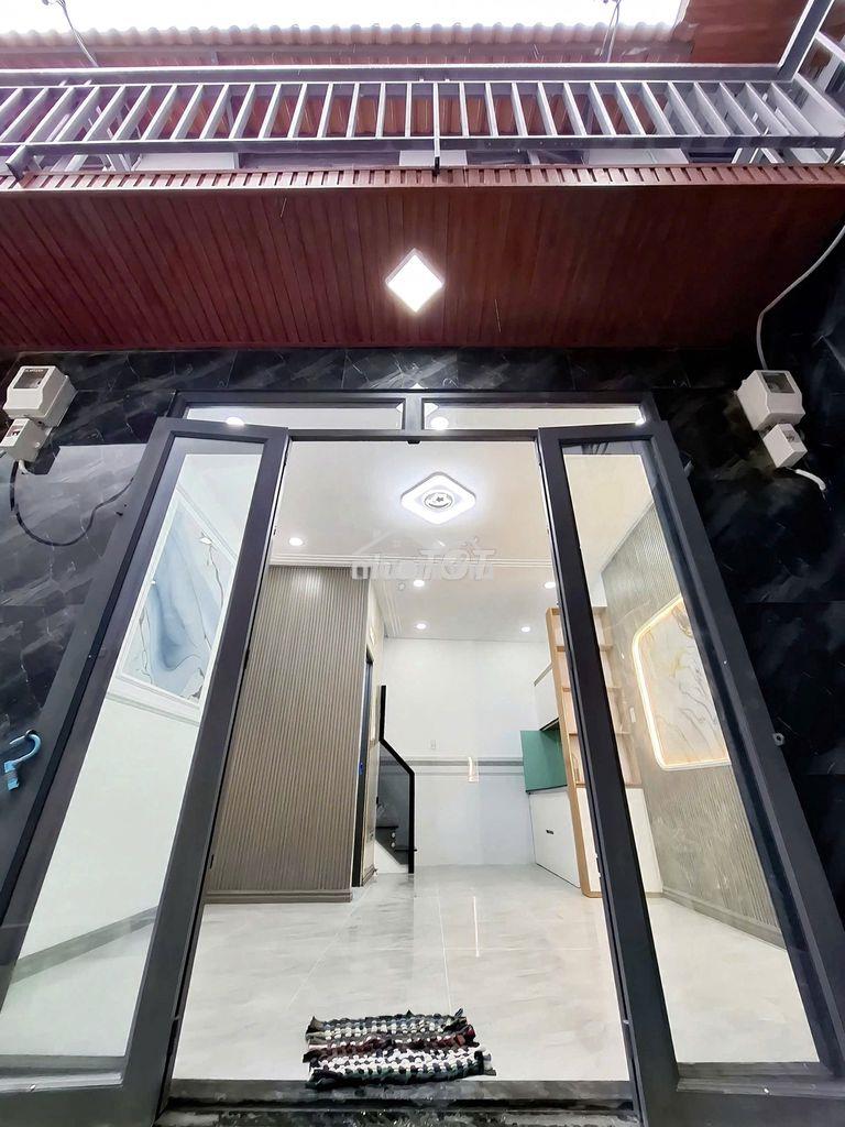 Nhà mới / ngắn dương thị mười quận 12. gần bệnh viện q12. giá 1tỷ130tr