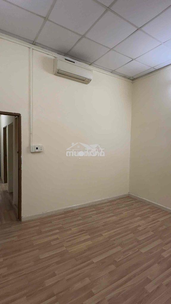 Nhà nguyên căn hồ biểu chánh. p11. phú nhuận. 4.2 x 16m. 2 lầu . 15tr - 3