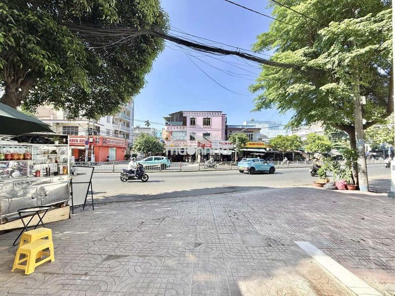 Mbkd mặt tiền đs7 tên lửa - kd tự do
