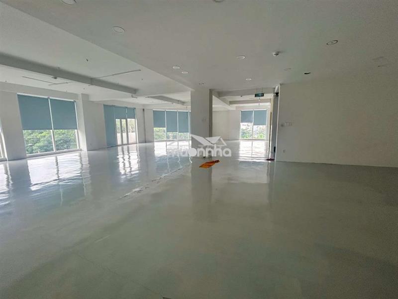 2.500m2 sàn tân phú giá rẻ