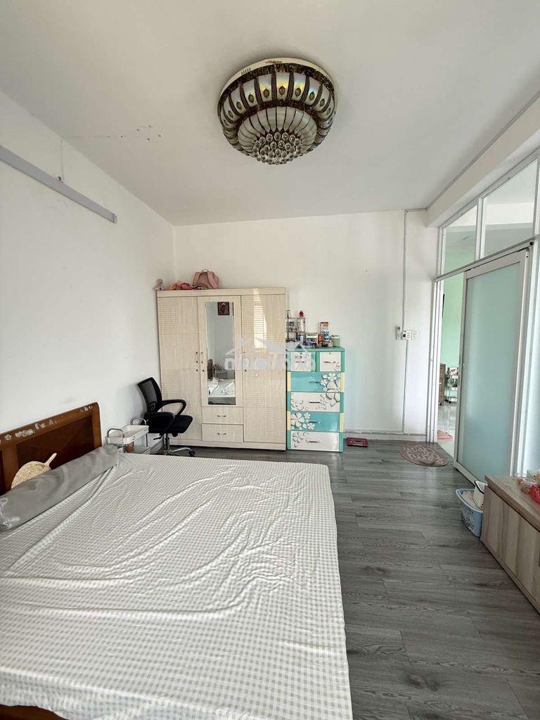 Penhouse chung cư sư vạn hạnh q5(chợ an đông)-76m2 2pn-sânthượng 500m2 - 3