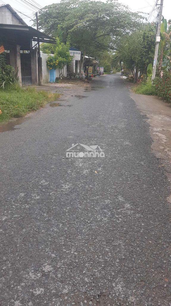 Đất mặt tiền p.long châu sát khu hành chính 