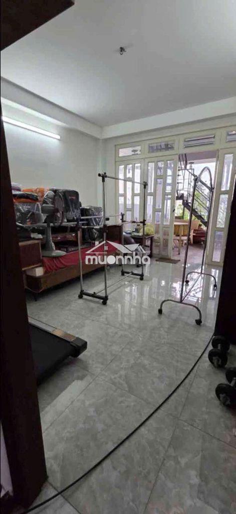 Nhỉnh 7 tỷ - hẻm 3,5m âu dương lân - 72m2. nở hậu