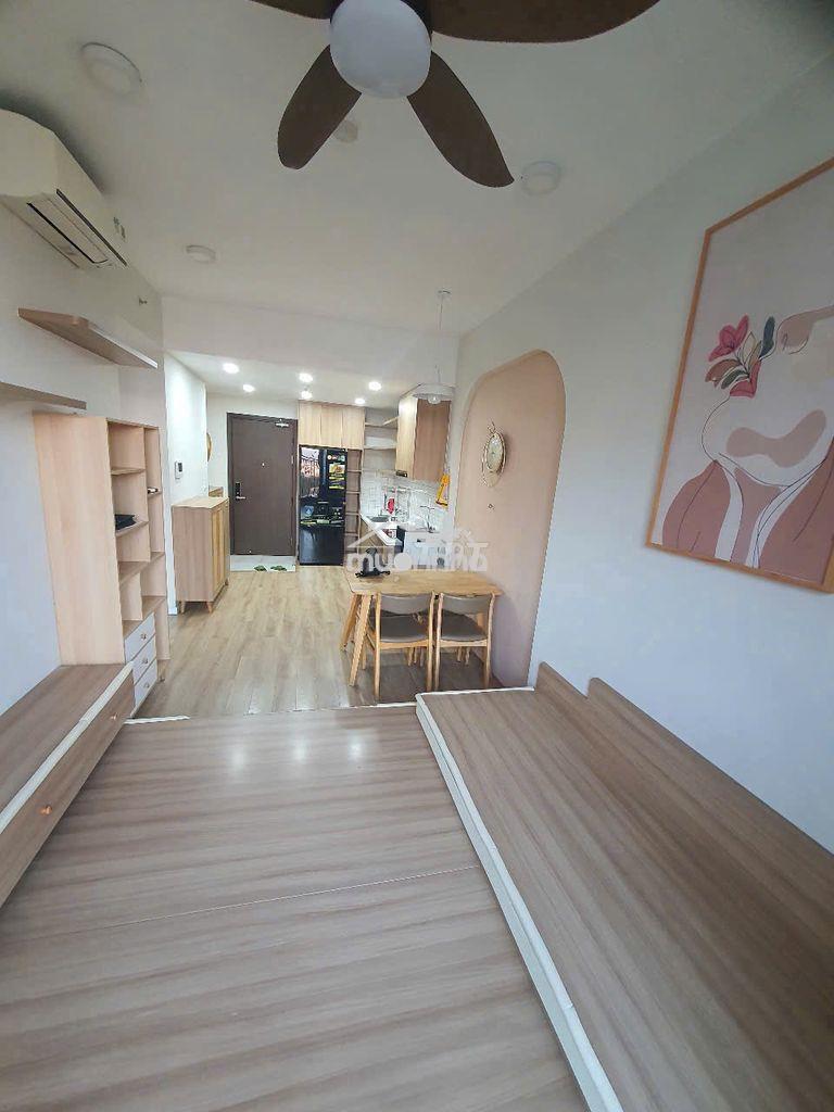 Cho thuê full nội thất 2pn-1wc như hình 9tr ở liền view hồ bơi  9tr