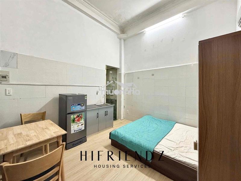 Phòng full nội thất sạch sẽ ngay mặt tiền vành đai trong - khu tên lửa