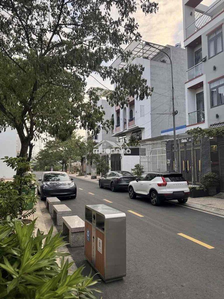 Nhà đẹp chính chủ 4x21m an phú đông kế bên gò vấp - đường 12m điện âm,