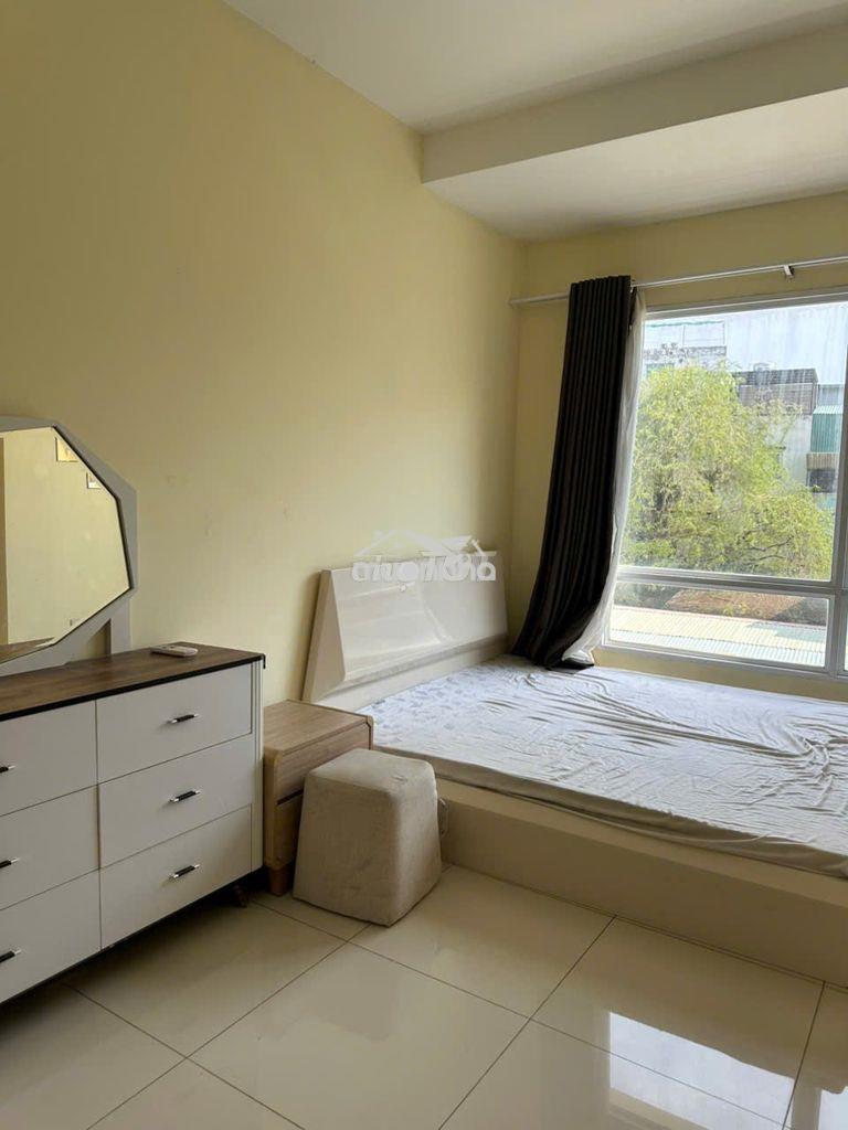 Cho thuê căn hộ hoa sen quận 11,  dt : 90m2, 3pn, giá : 14 tr/th, - 3