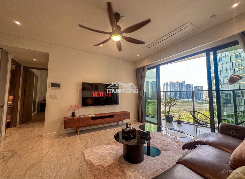 Cần cho thuê  căn 2 phòng ngủ  2wc sky center, nhà đẹp - 4
