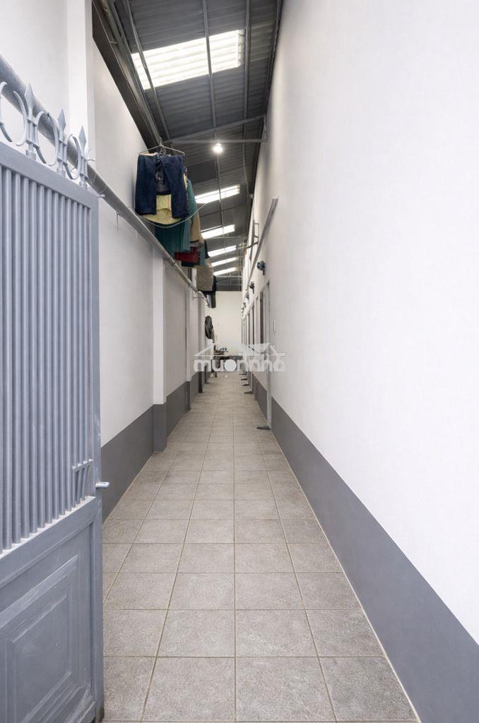 Phòng trọ 30m² – mặt tiền đỗ xuân hợp có máy lạnh - 4