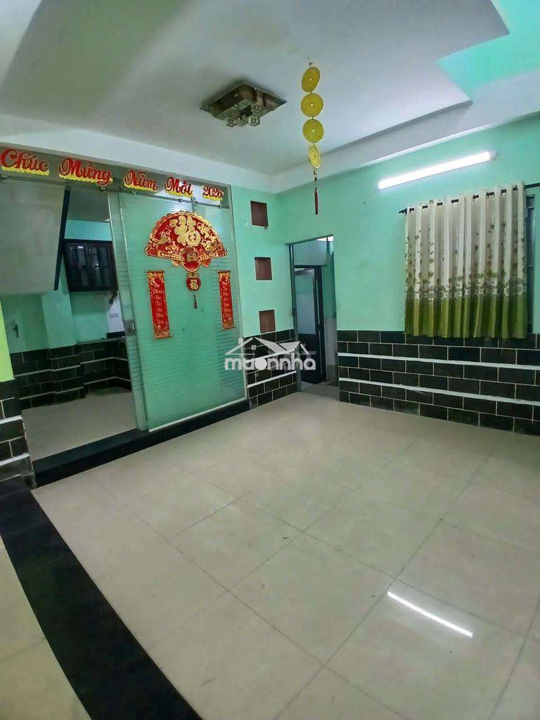 Cho thuê nhà nguyên căn hẻm tôn đản, quận 4