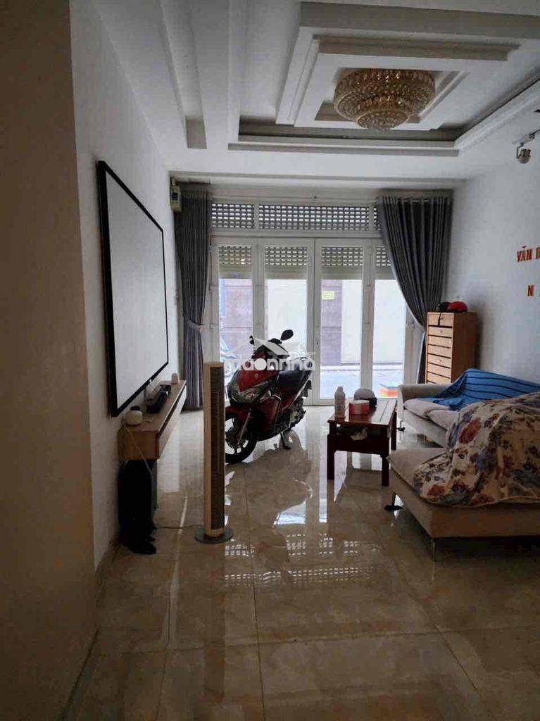 Nhà full nội thất 4*17m 2lầu st 4pn 3wc hxh nguyễn phúc chu