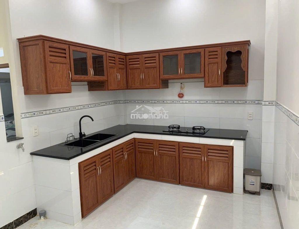 Cần cho thuê nhà 521/6a cmt8 p.15 q.10 - 3