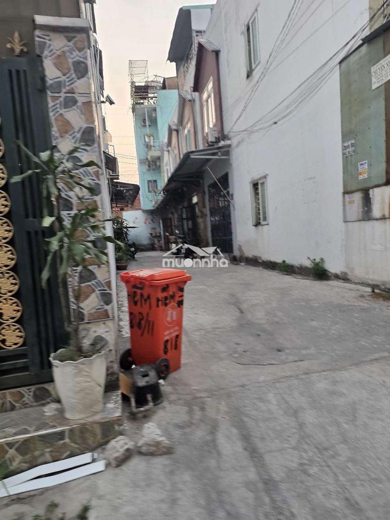 Tôi cần bán nhà cấp 4 có phòng trọ hồ văn long bình hòa b bình tân?