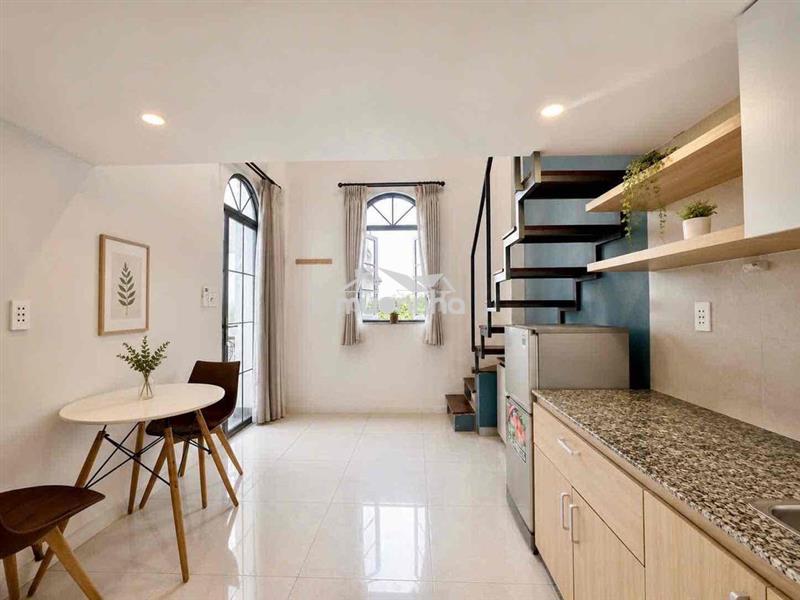 Căn hộ siêu thoáng đón nắng tốt vị trí đẹp ngay kế đại học văn lang