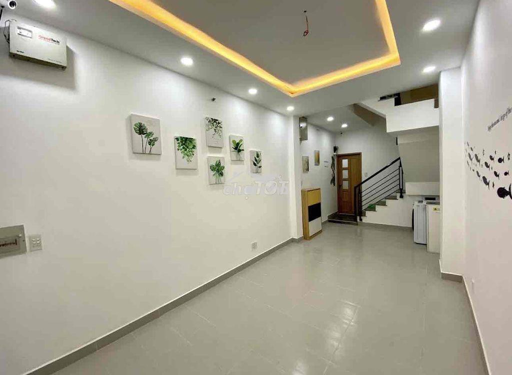 Cho thuê phòng chính chủ - ngay trung tâm quận 1 - giờ giấc tự do - 4