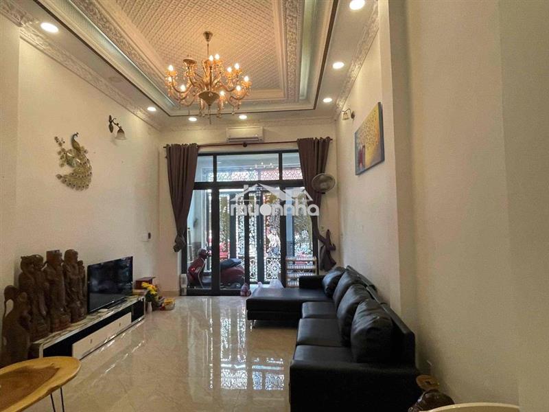 Cho thuê nhà đẹp 4 tầng hxh huỳnh tấn phát - giá chỉ 20tr/tl