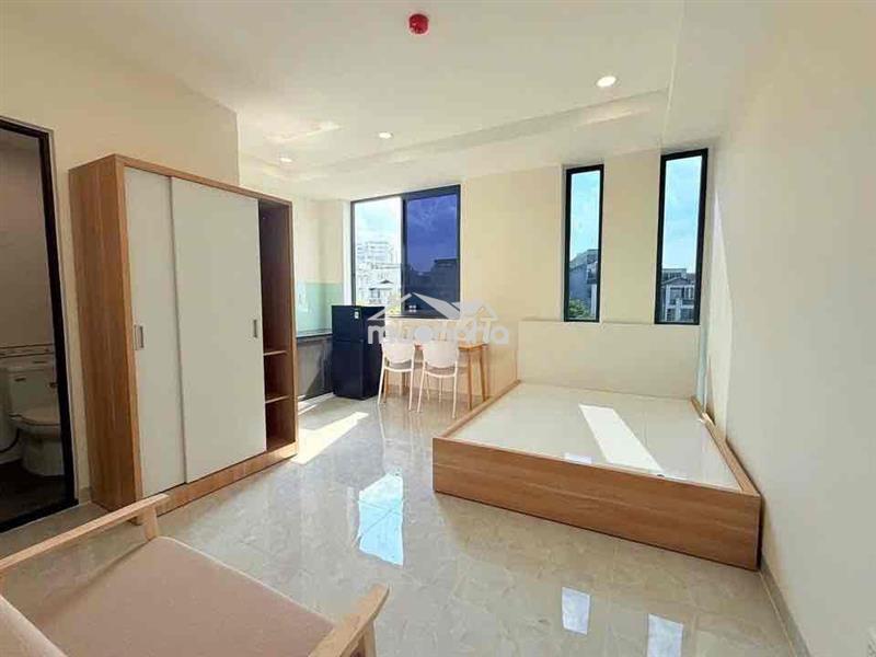 Cho thuê căn hộ cửa sổ phường hoà hưng quận 10 gần vòng xoay dân chủ
