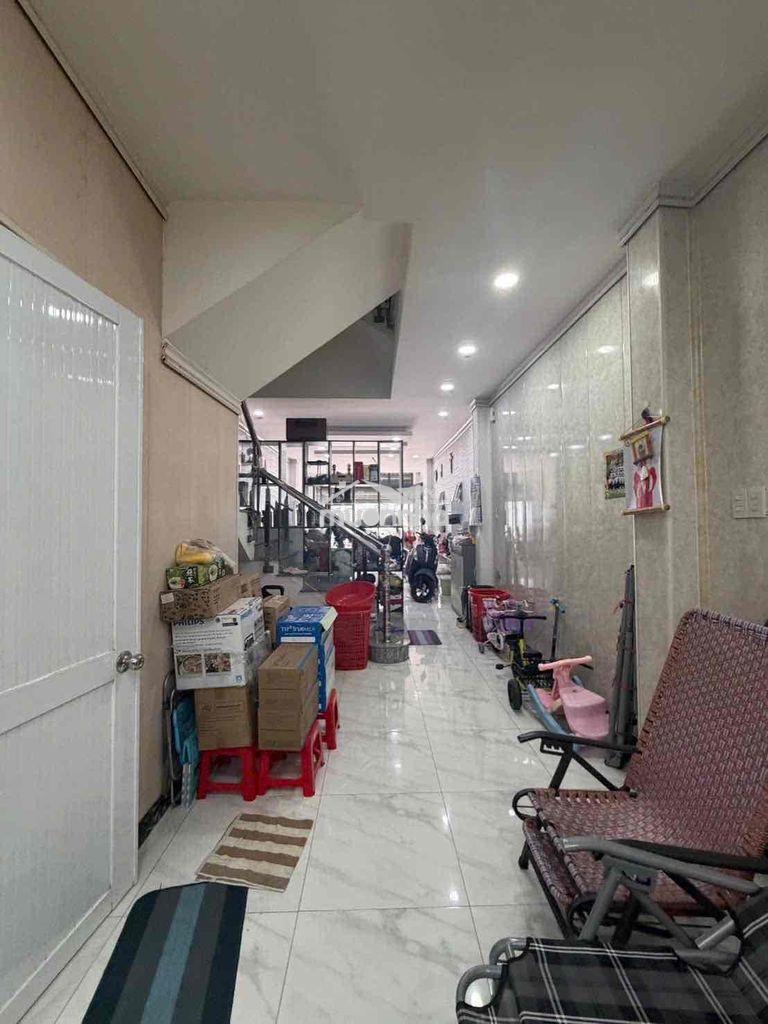 Bán nha ngay ho hoc lãm hẻm xe hơi đổ cửa dt 4x20m-3 tang  chỉ 6ty90 - 4