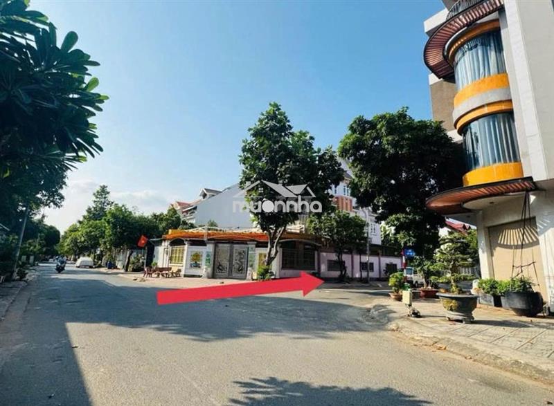 Bán biệt thự khang điền 8x25m 1t/3 lầu 5pn đường 12m hướng đông nam