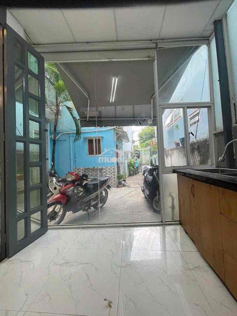 Nhà nguyên căn. 2pn chính + 1pn phụ = 3pn.3wc. có video - 4