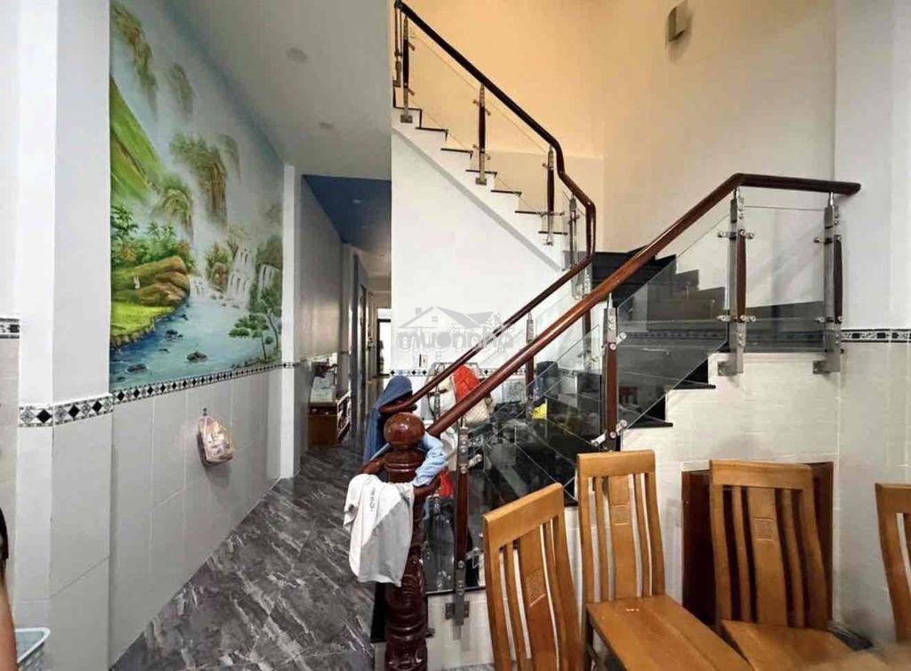 Cho thuê nhà nguyên căn -đông hưng thuận giá tốt - 2