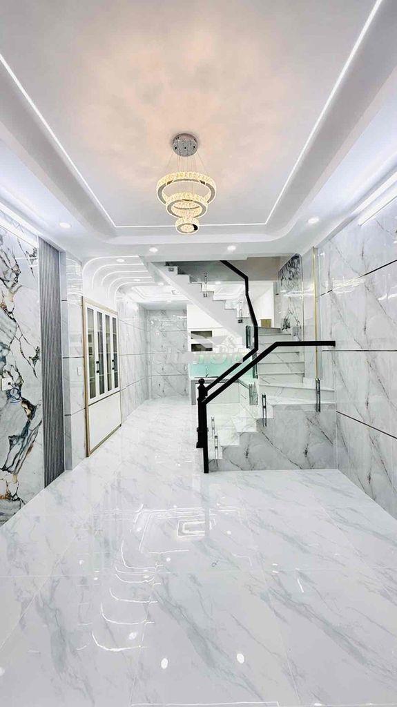 Nhà đẹp 4 x 11 - chỉ 4.x tỷ - hoà bình nối dài - hẻm ô tô