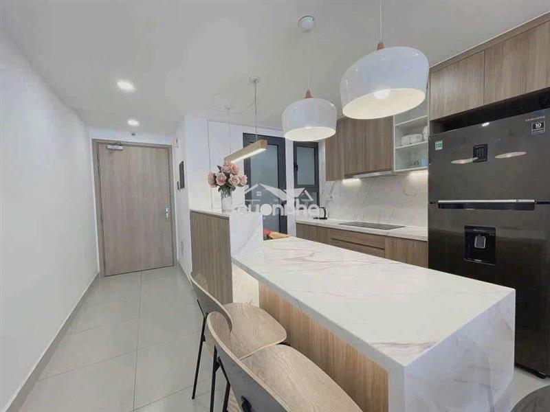 Căn hộ có sẵn 2pn full nội thất,tầng cao, nhà sạch đẹp thông thoáng