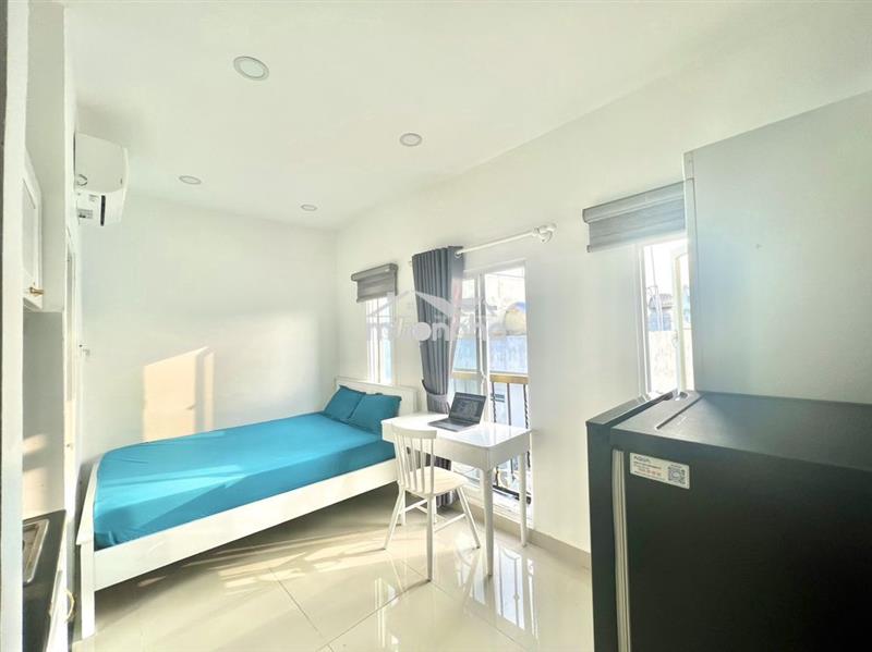 Phòng đẹp mới xây - thang máy bảo vệ 24/7 gần đh y dược