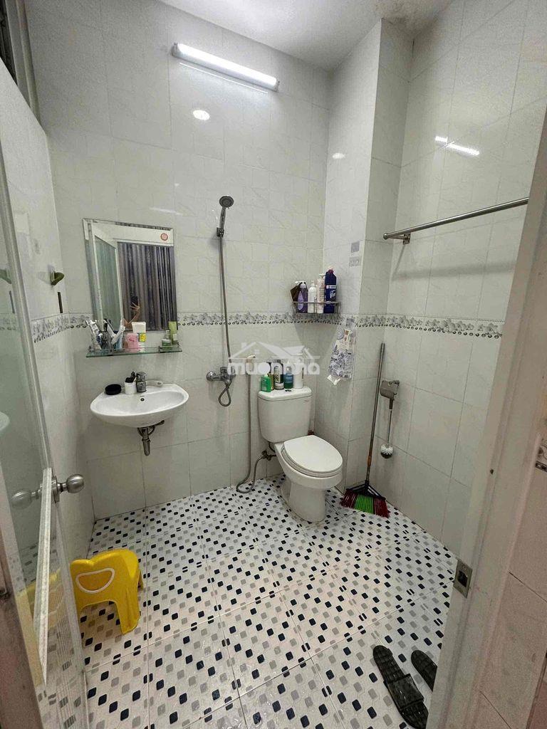 Cho nữ thuê phòng 4 triệu ở khu vực bế văn cấm q7 - 2
