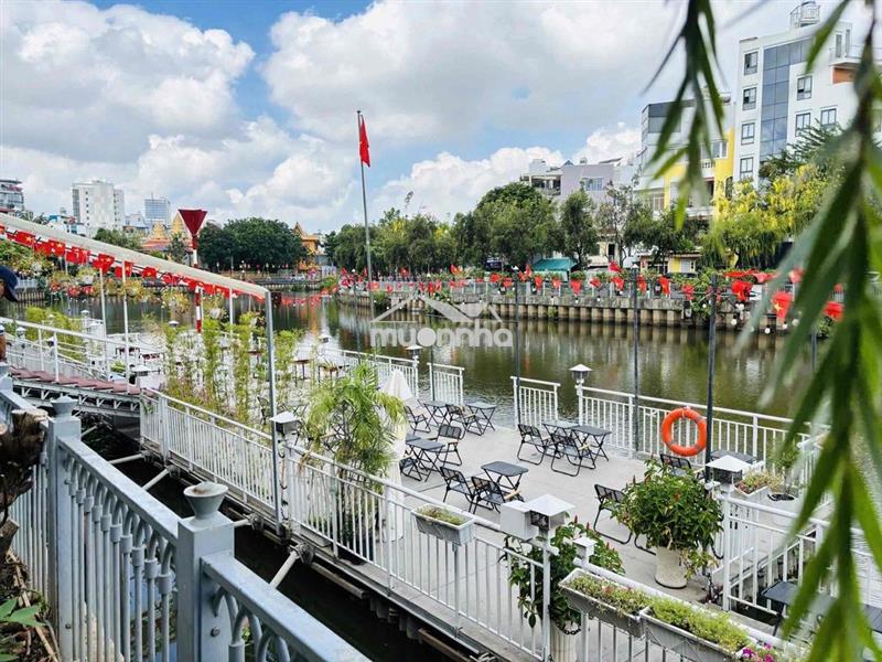 Căn hộ ban công ngay trung tâm quận 3 ☘️☘️