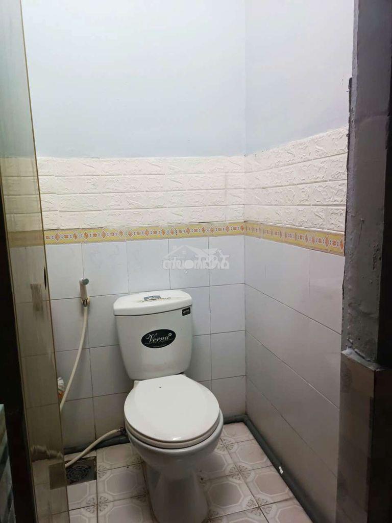 Nhà trống đẹp góc 2 mặt tiền gần thành thái - 4
