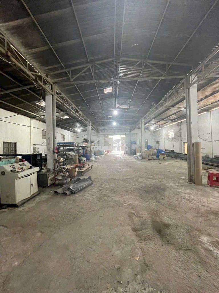 Kho mt ql 22 13x34m cont 24/24 giá tốt - 3
