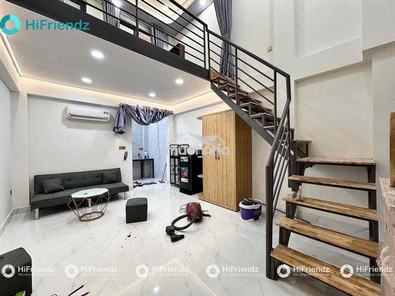 Siêu vip 1 trệt 1 lửng bancol kế bên chung cư an phú đông