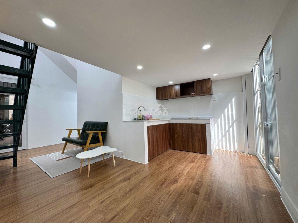 Phòng duplex cao cấp quận 10 - 2
