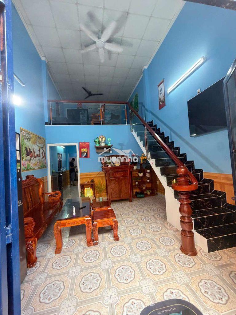 Bán rẻ nhà dĩ an gần trung tâm hành chính dĩ an