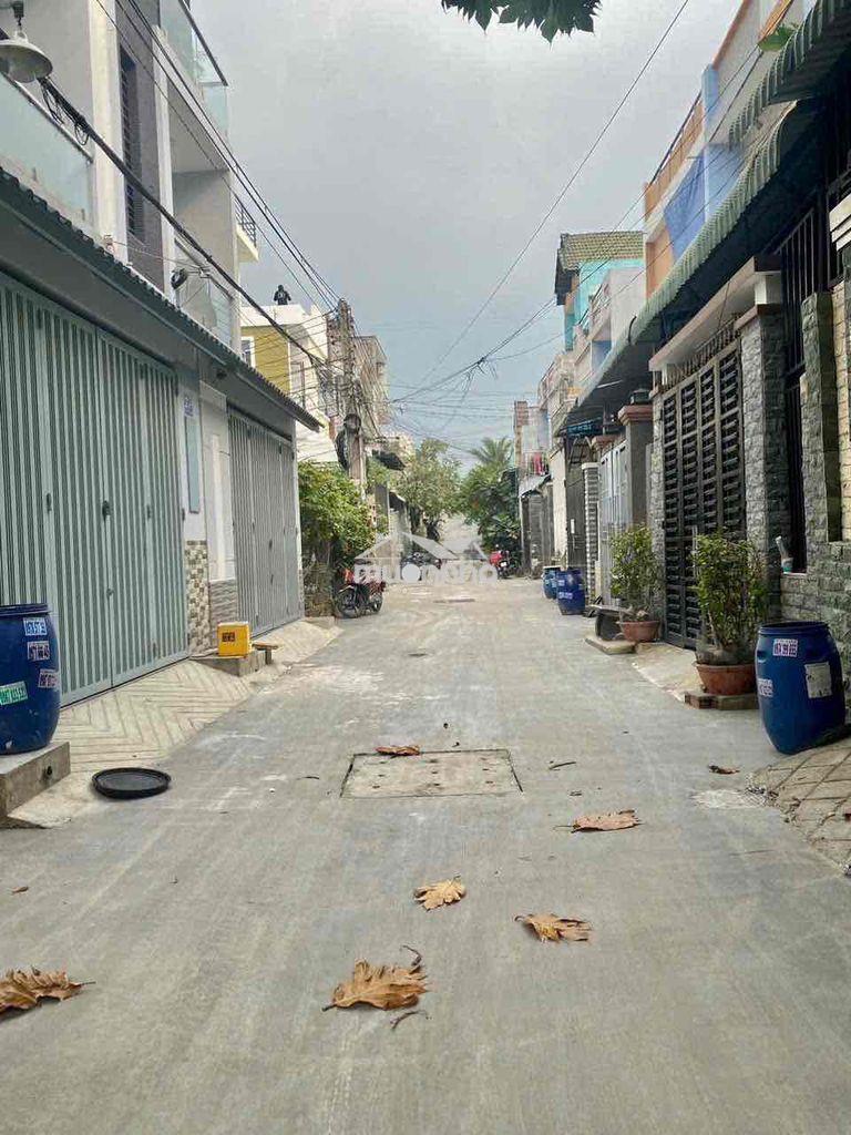 Nhà lái thiêu giáp vĩnh phú 83,8m có sân ô tô giá 4,35 tỷ - 3