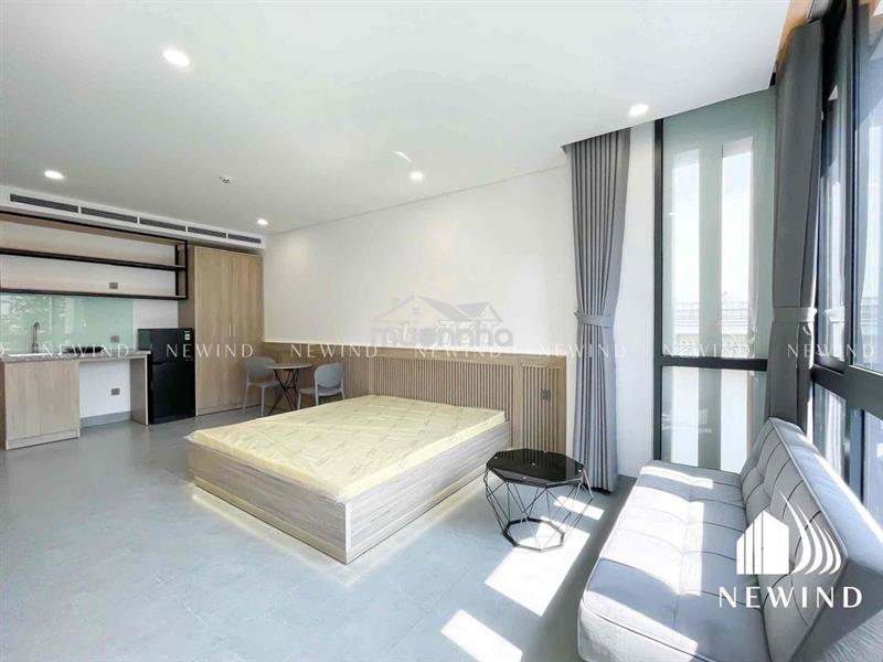Cho thuê căn hộ full nội thất đẹp keng mặt tiền lê văn lương gần rmit