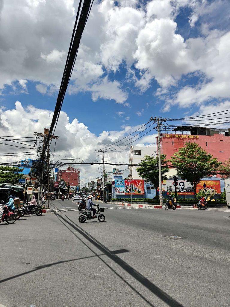 Cho thuê nhà 600m2 góc 2 mặt tiền tô ký và nguyễn hữu cầu, giá 180tr - 3