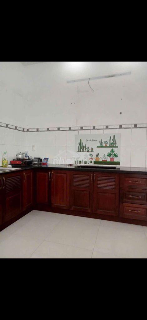 Cho thuê nhà cạnh sân vận động đông hòa - 4