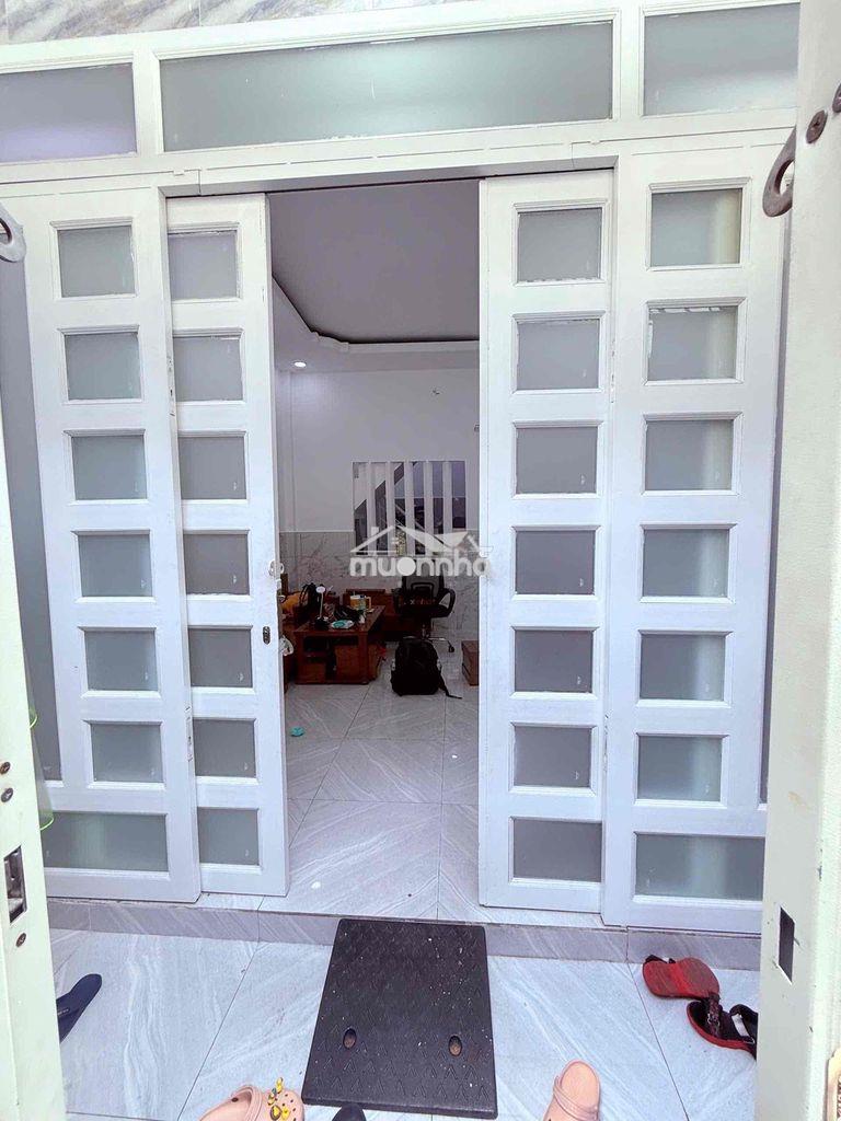 Nhà cho thuê hẻm hậu giang , đầy đủ nội thất xách vali vào ở - 2