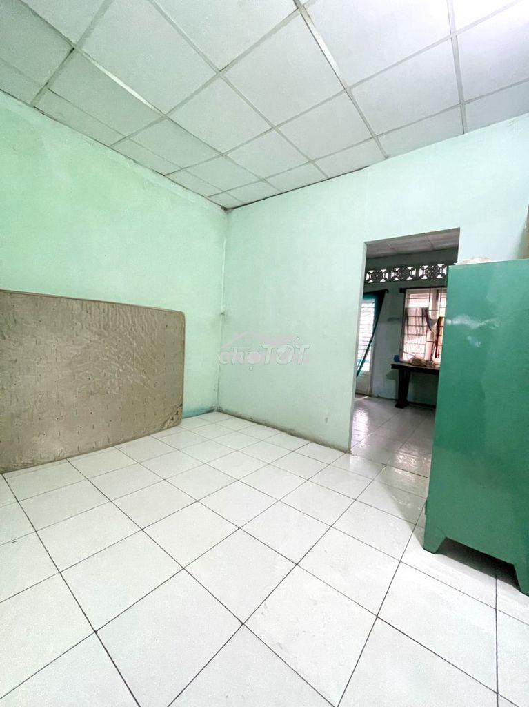 Chính chủ 1 đời -2 mặt hxh thông lý thái tổ - quận 10 - 40m2 - 7.5 đ