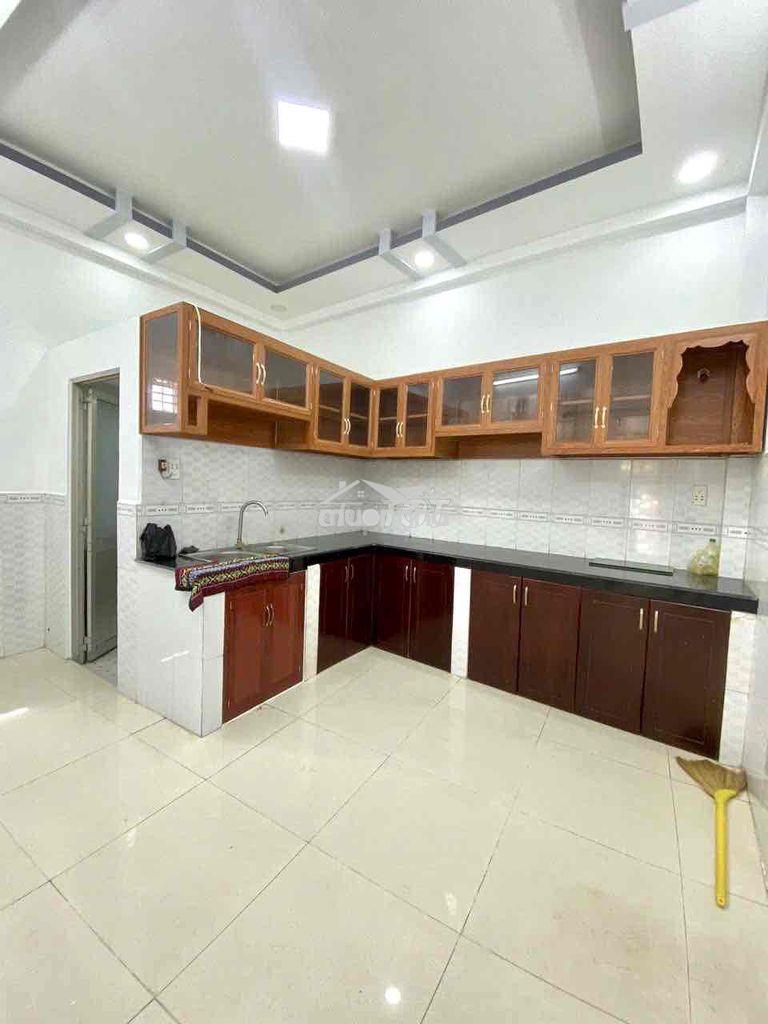 📌 Nhà bông sao p5 q8 giá 4 đồng 200 - ngang 4.5m cực thoáng - ba gác t - 3