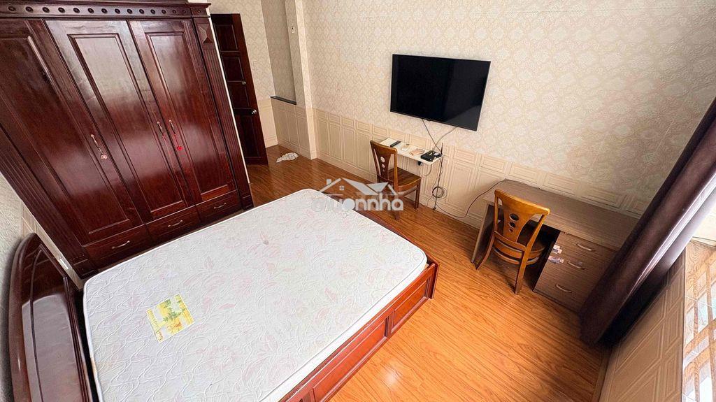 Chủ cho thuê nhà 1trệt 2 lầu st full tiện nghi ngay nguyễn trãi q5 - 2