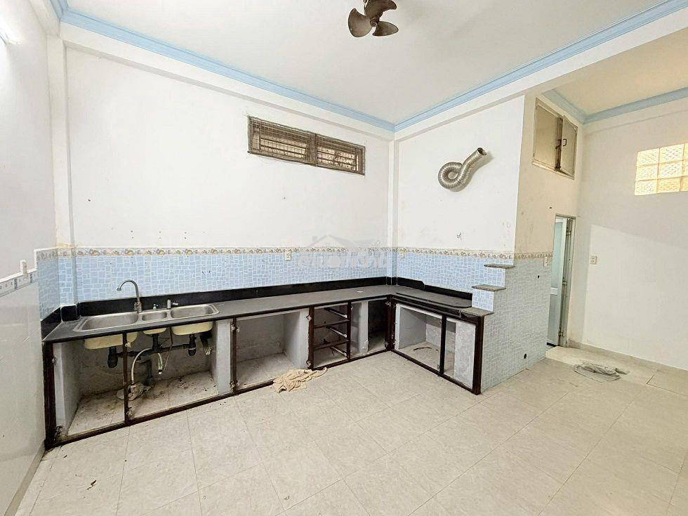 Bán nhà hxh vf3, ba vân, p14, tân bình cũ. 102m2, 2 tầng, ngang 6m - 2