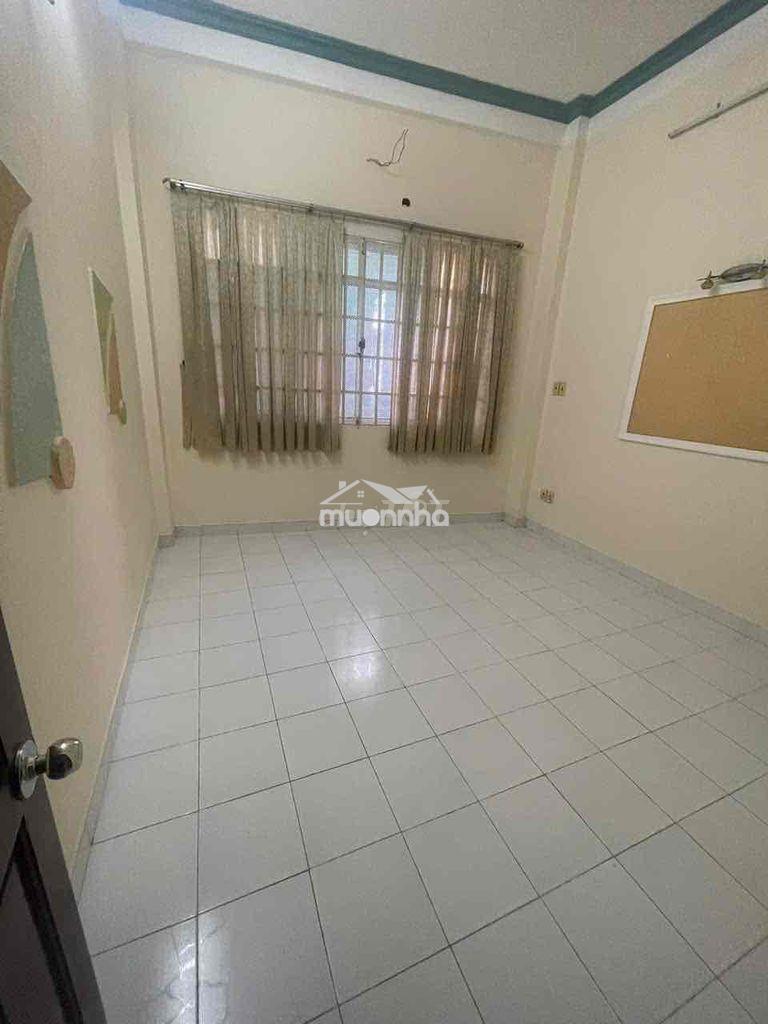 Cho thuê nhà đẹp p.11 phú nhuận, 2pn, có máy lạnh - 11tr - 2