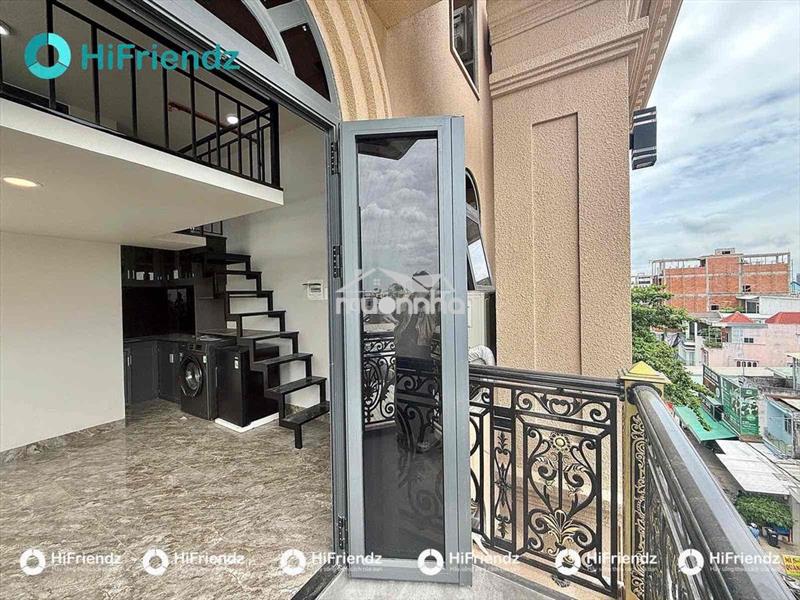 Khai trương phòng gác hiện đại thang máy full nội thất phan huy ích
