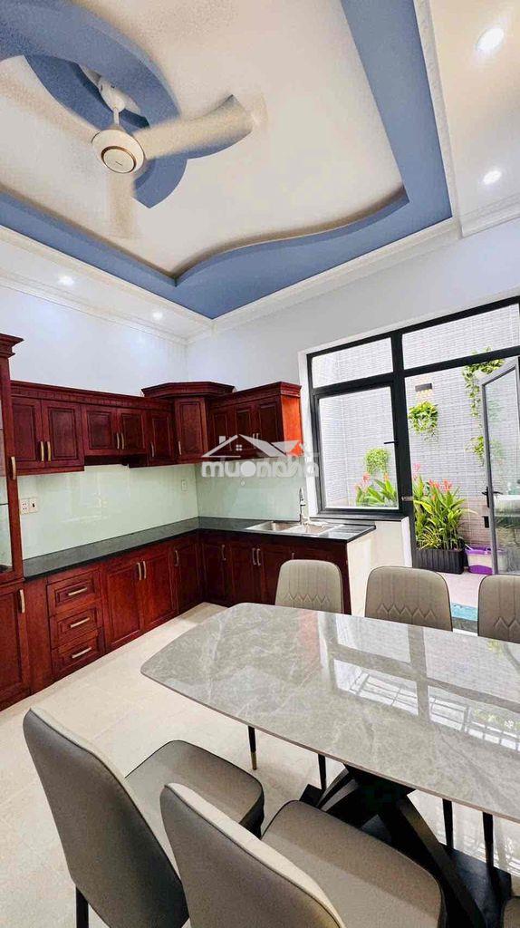 Nhà hà huy giáp ngay ngã 4 ga 3 lầu giá 11 triệu - 2