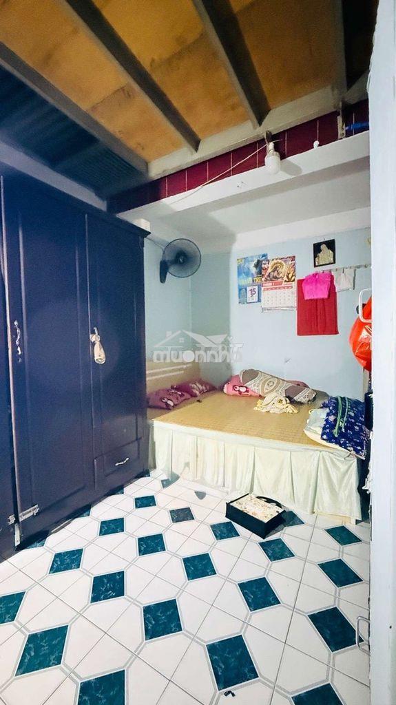 Giảm 3 tỉ, cần bán nhà 230m2, hẻm 6m tvđ q3 để trả nợ ngân hàng - 2